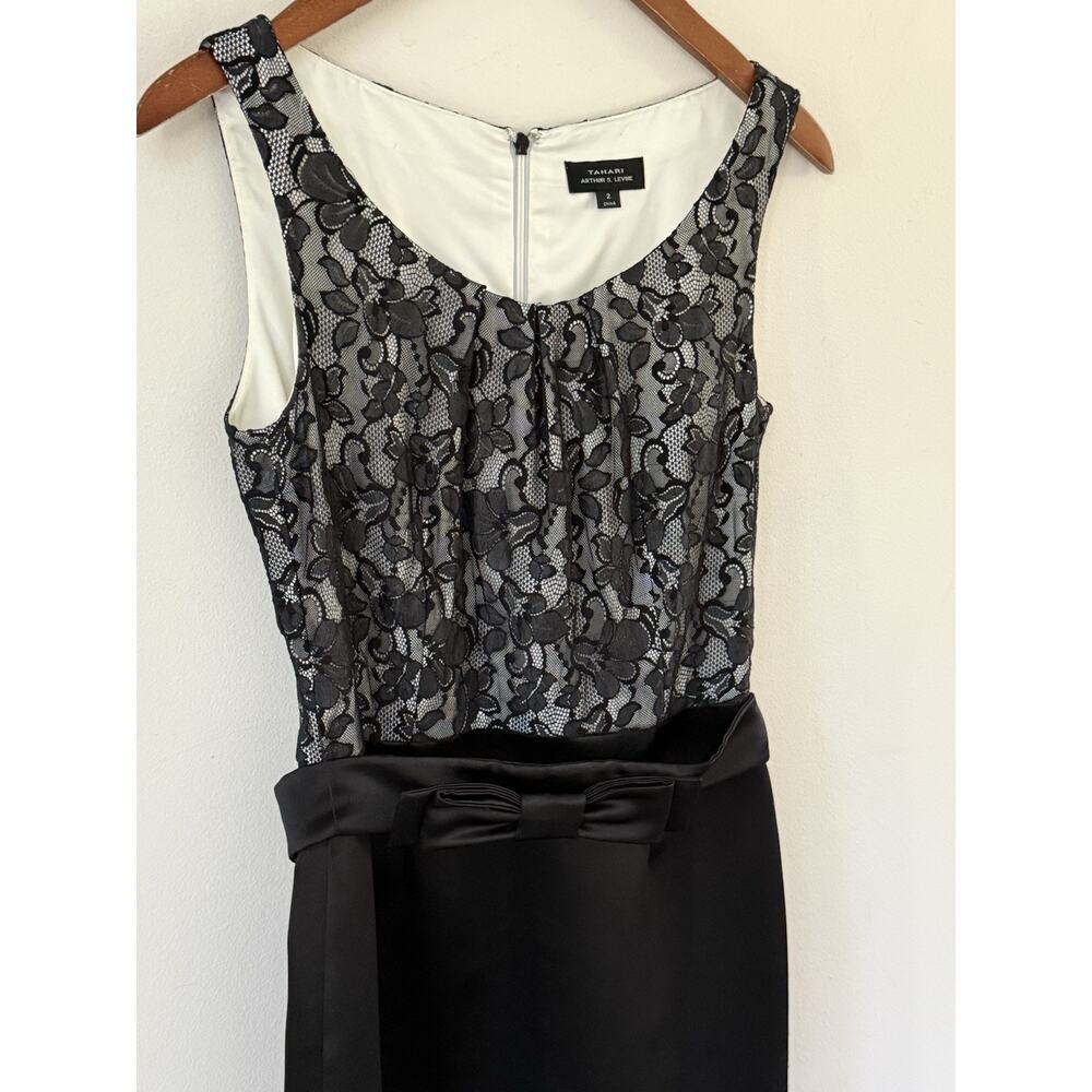 Tahari Arthur S Levine Lace Sheath Dress Size2 Sleeveless Knee Length Formal - Picture 2 of 13